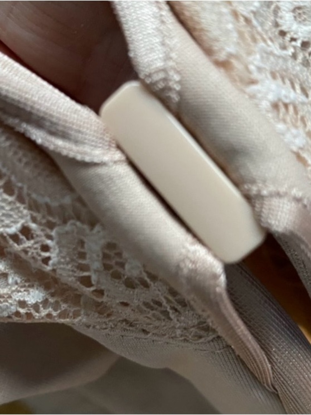 Glamorise Front-Closure Front WondeWire Cafe Beige Bra NEW - Picture 11 of 11